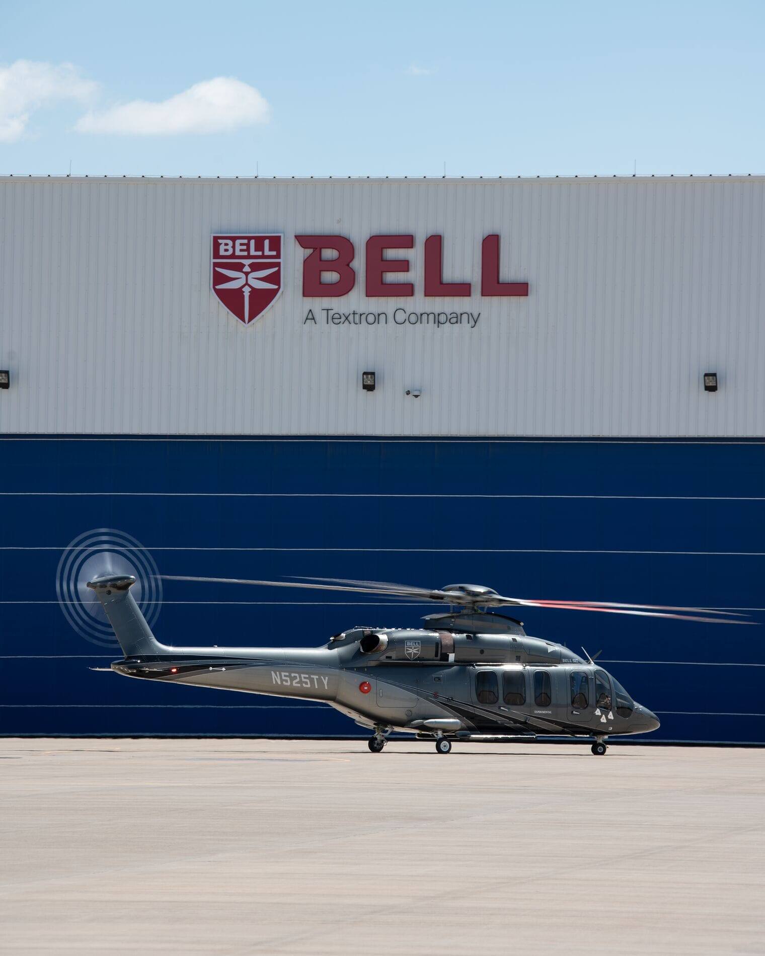 Bell 525 landed at Bell